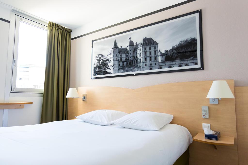 Hotel Inn Grenoble Eybens Parc Des Expositions Ex Kyriad ภายนอก รูปภาพ