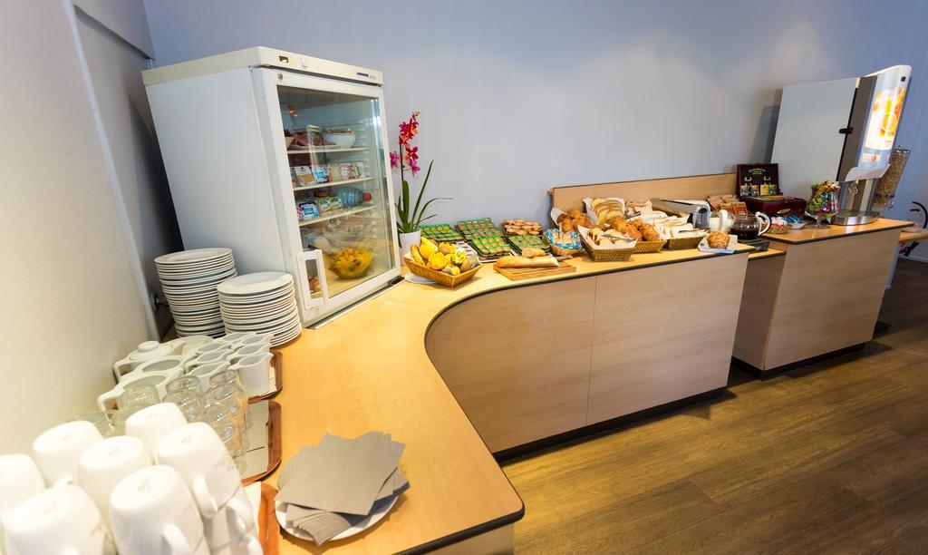 Hotel Inn Grenoble Eybens Parc Des Expositions Ex Kyriad ภายนอก รูปภาพ