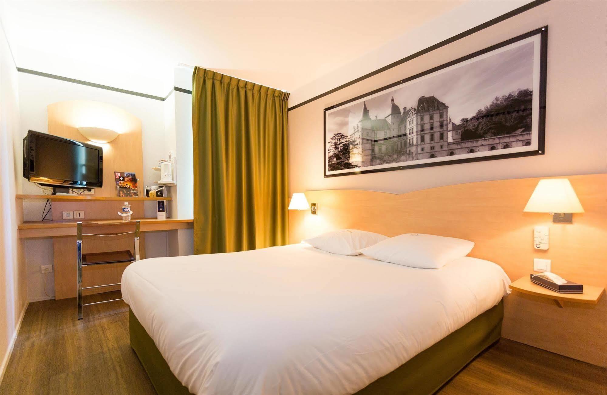 Hotel Inn Grenoble Eybens Parc Des Expositions Ex Kyriad ภายนอก รูปภาพ